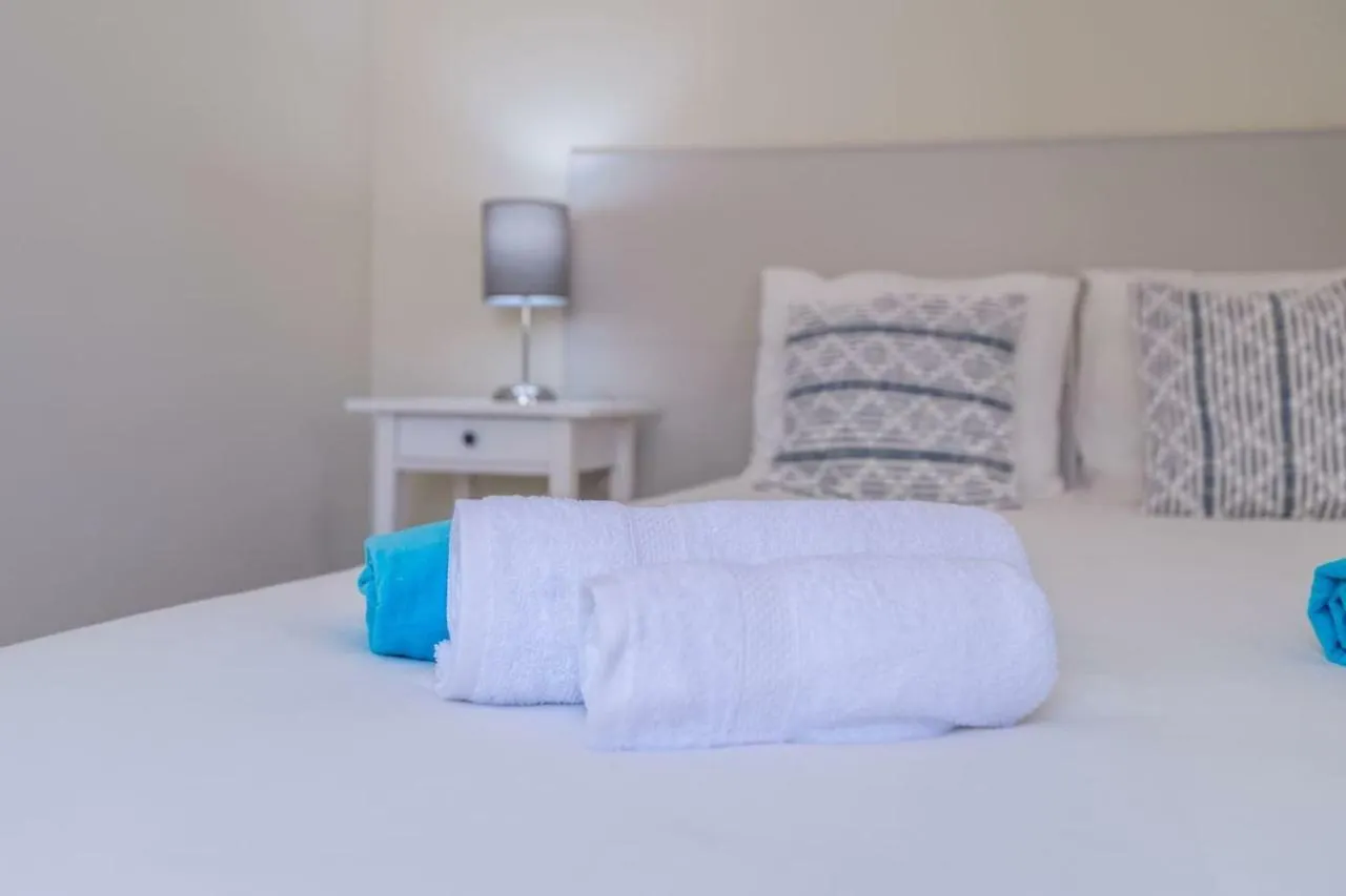 Lovelystay - Sweet Escape II - Backyard Quarteira