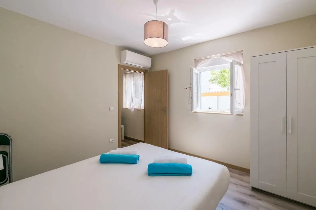 Apartment Lovelystay - Sweet Escape II - Backyard Quarteira